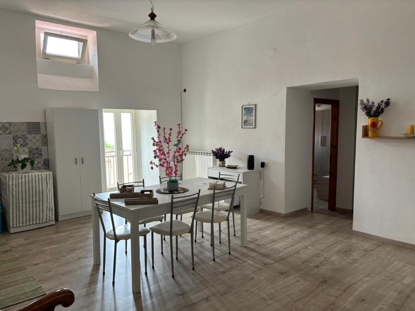 Al Castello Apartment Фьюмефреддо-Бруцио Экстерьер фото